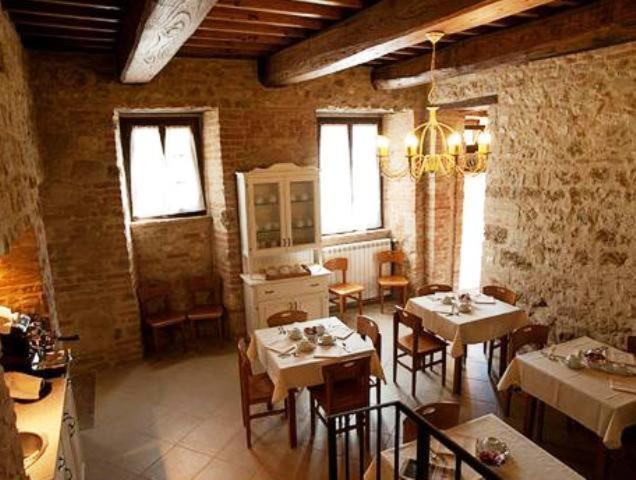 Arnolfo B&B Colle di Val d'Elsa Exterior foto